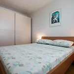 Lila1 Апартаменти *