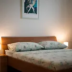 Lila1 Apartamento