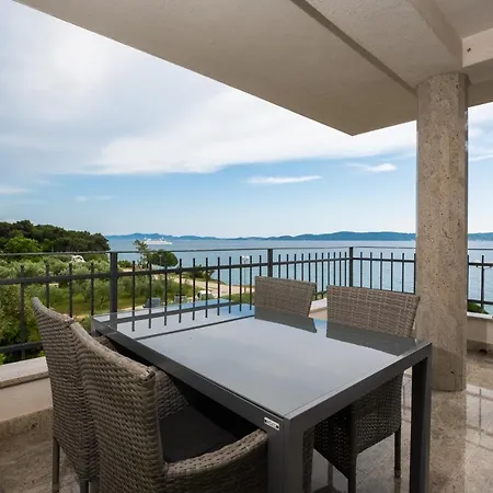 Lila1 公寓 扎达尔